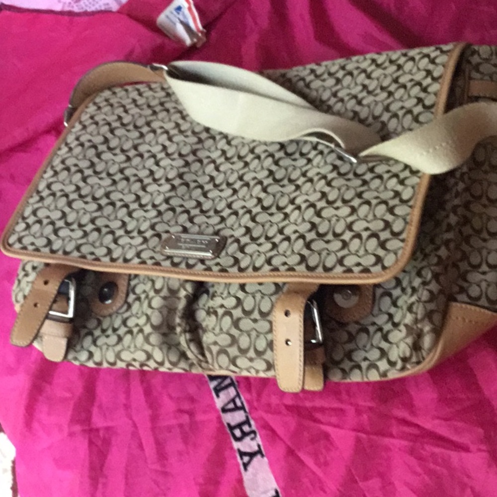 coach Signature laptop carry bag preowne like new - Picture 13 of 16